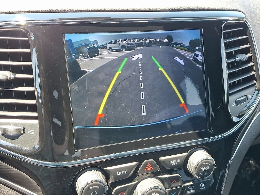 Used 2020 Jeep Grand Cherokee Limited AWD/4WD image 19
