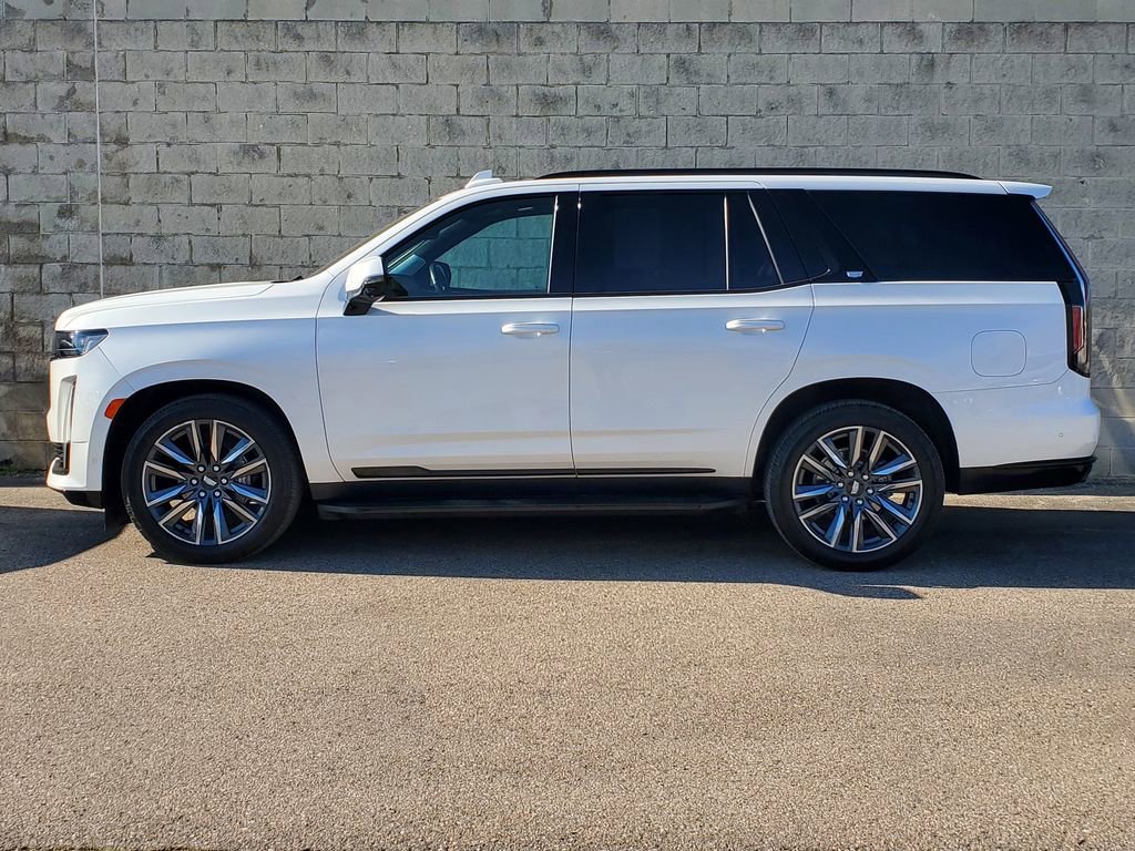 Used 2021 Cadillac Escalade Sport Platinum AWD/4WD image 2