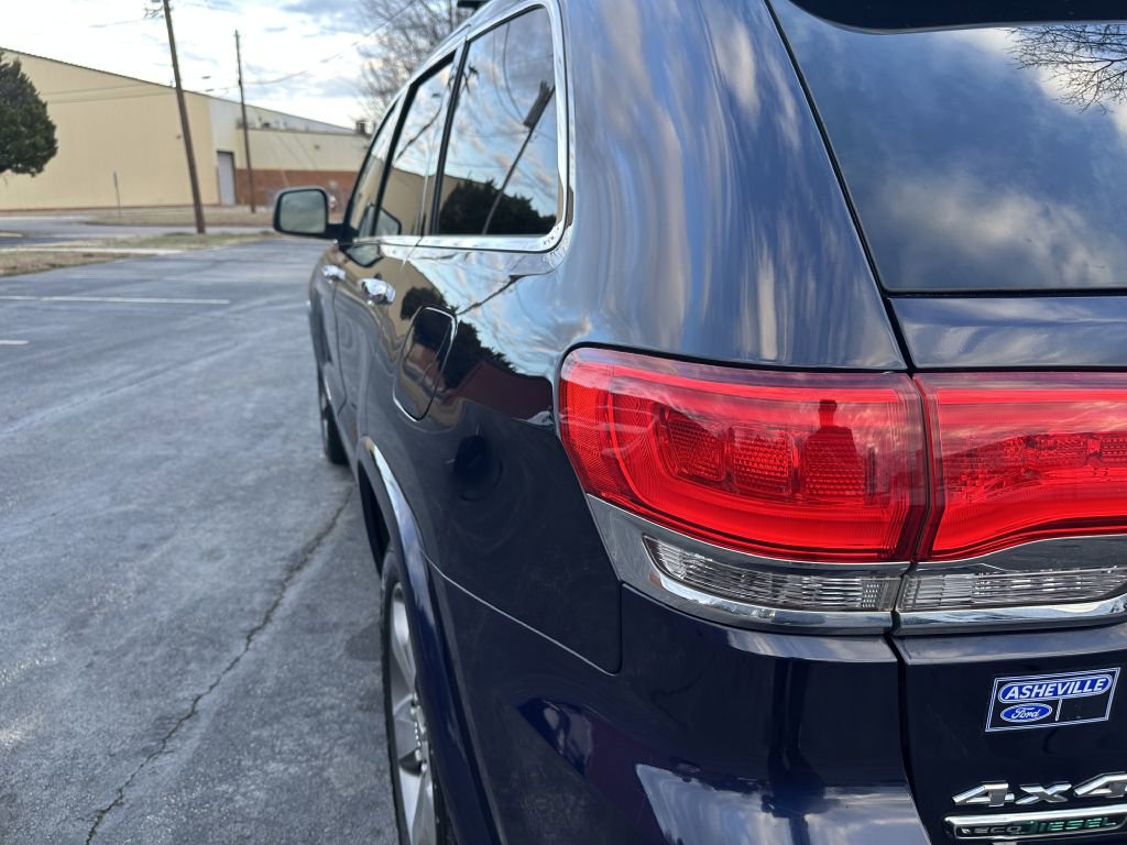 Used 2014 Jeep Grand Cherokee Overland w/ Advanced Technology Group AWD/4WD image 5