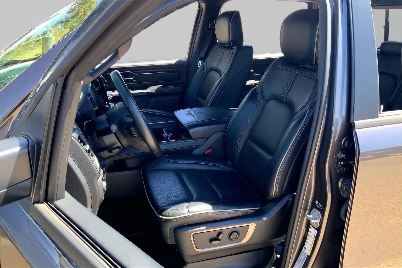 Used 2023 RAM 1500 Limited AWD/4WD image 8