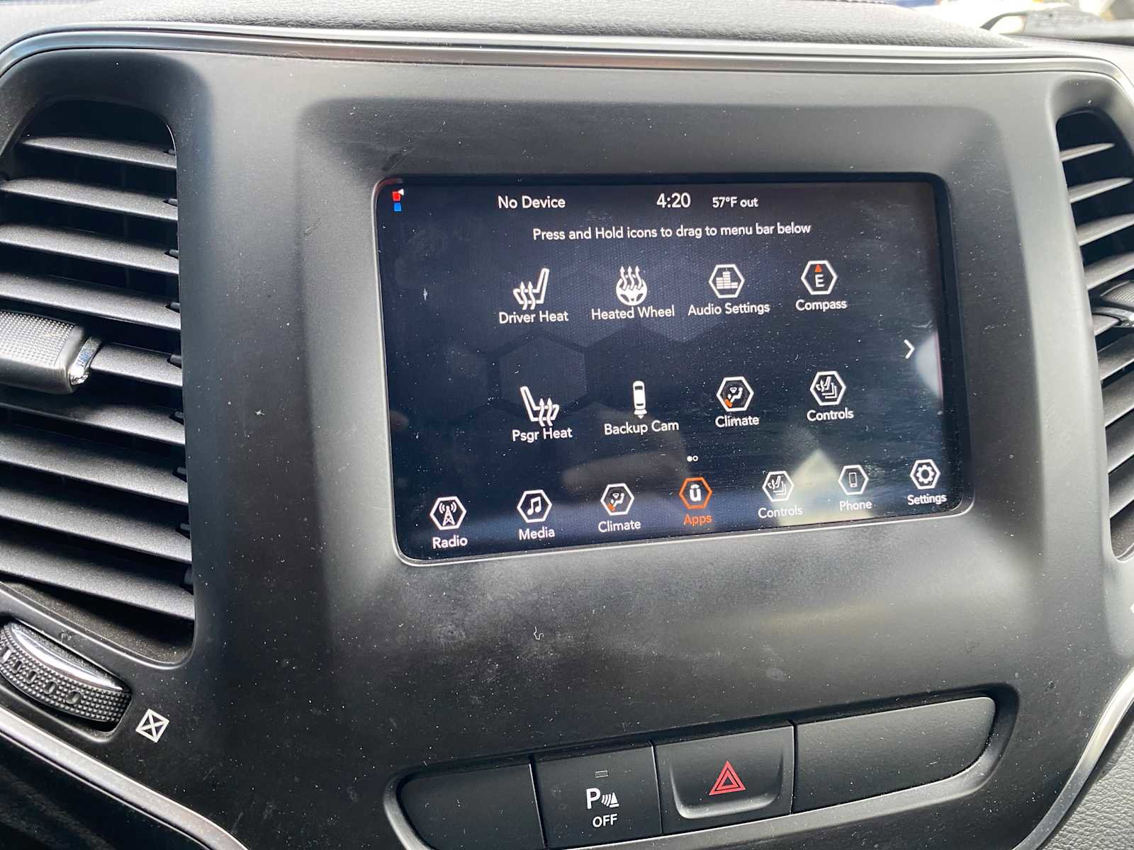 Used 2020 Jeep Cherokee Latitude Plus w/ Cold Weather Group image 27