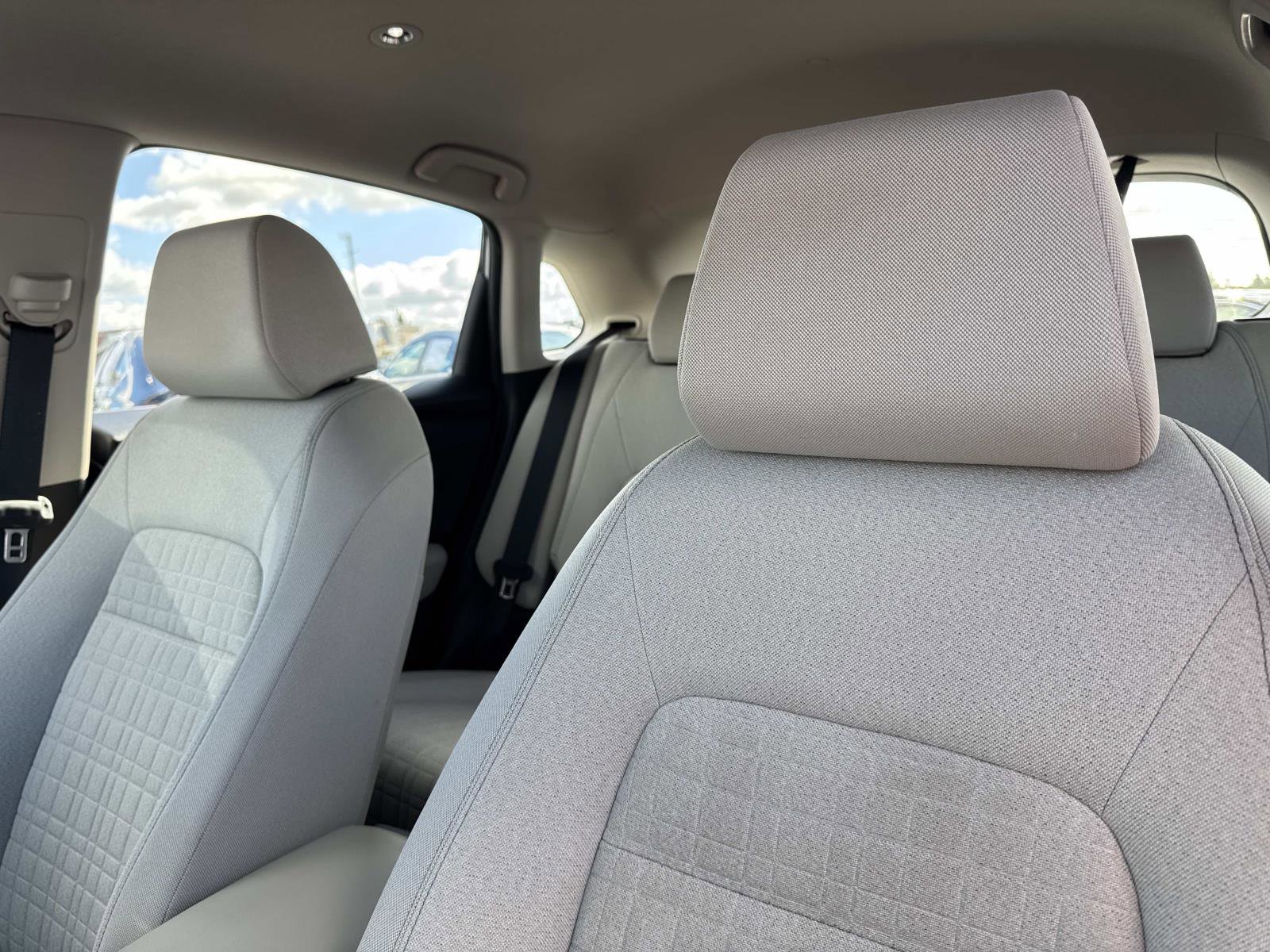 Certified 2023 Honda HR-V LX image 23