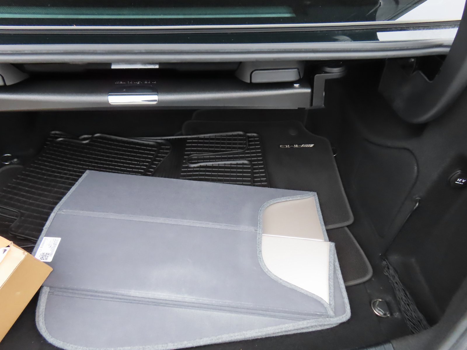 Used 2014 Mercedes-Benz E 63 AMG S-Model image 44