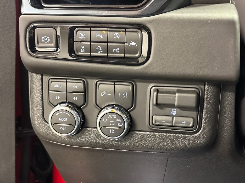 New 2026 GMC Yukon XL AT4 Ultimate w/ LPO, Floor Liner Package image 29