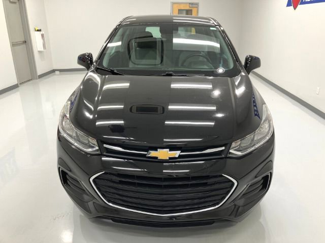 Used 2019 Chevrolet Trax LS w/ LPO, Cargo Package image 5
