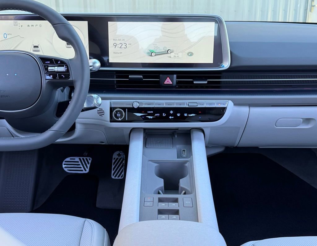 New 2025 Hyundai Ioniq 6 Limited image 6