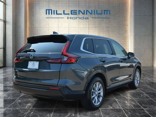 Used 2023 Honda CR-V EX image 3