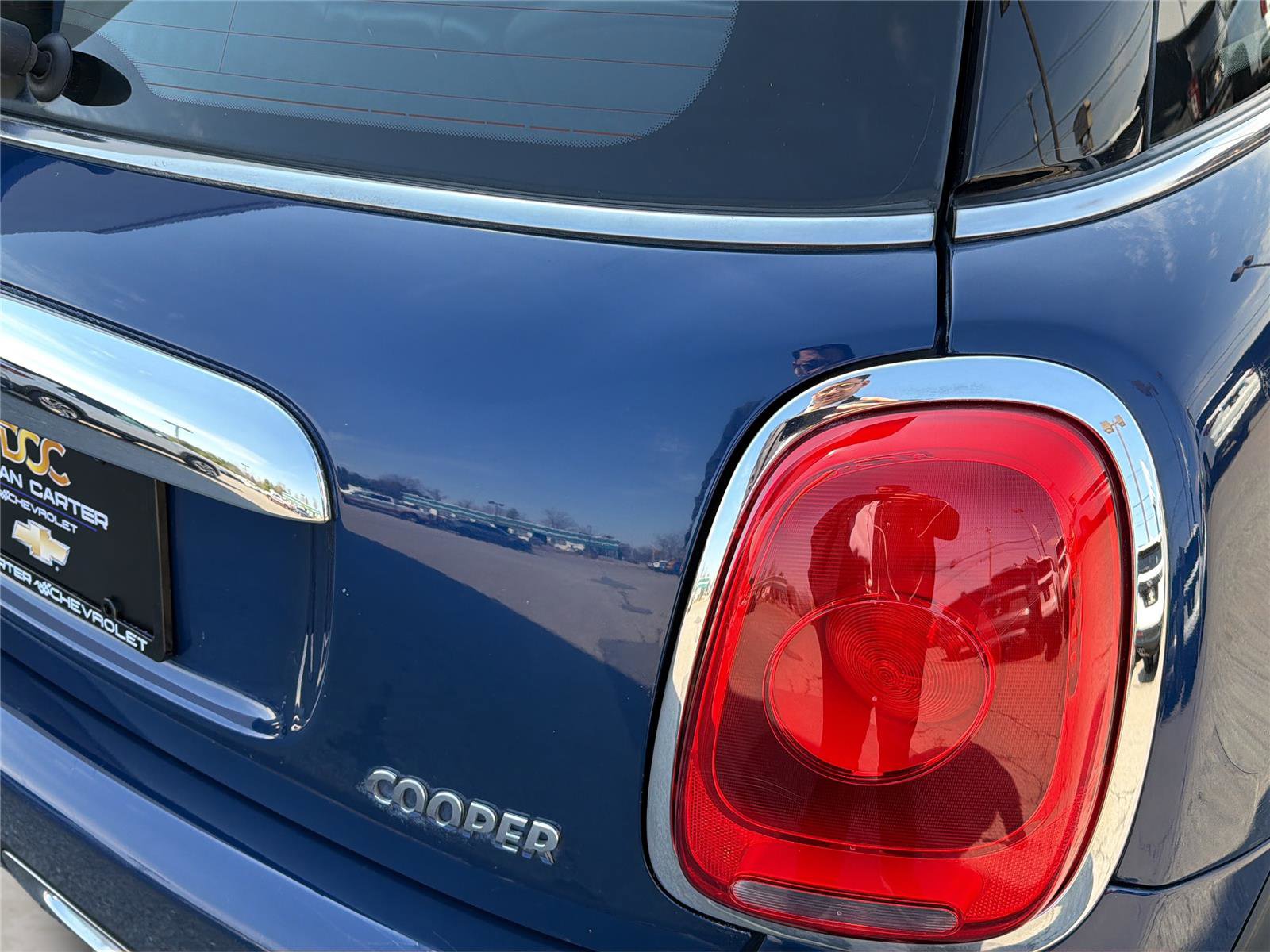 Used 2018 MINI Cooper 2-Door Hardtop image 14
