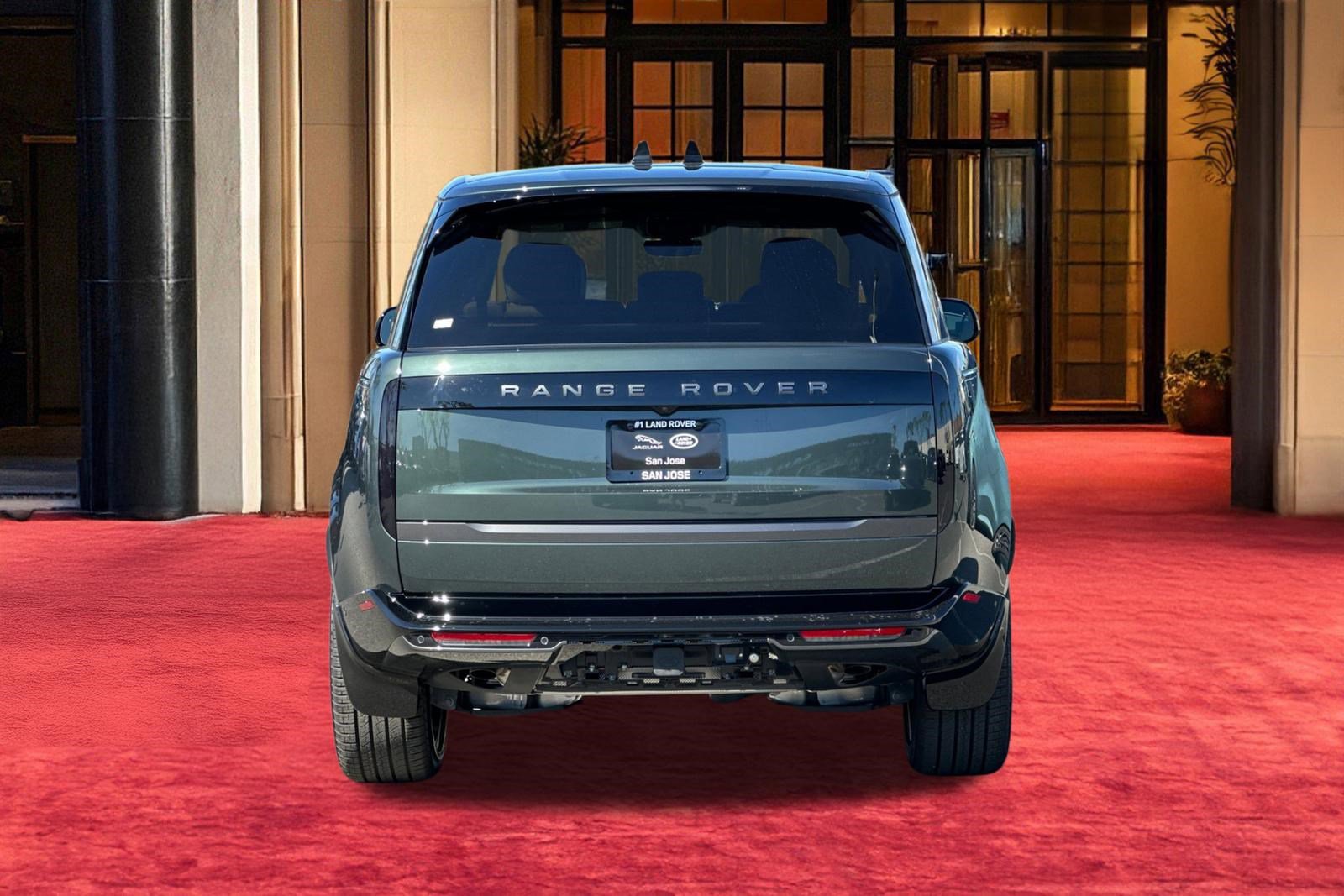 New 2026 Land Rover Range Rover Long Wheelbase SE image 11