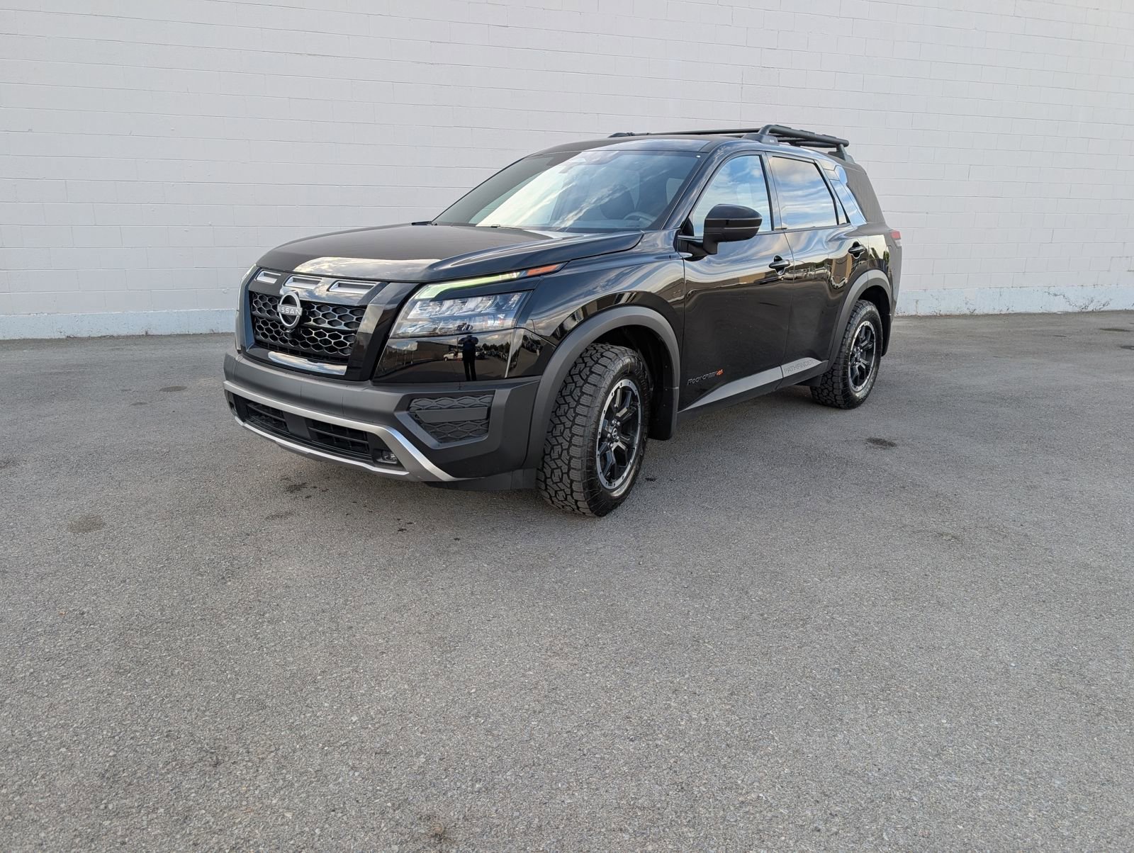 New 2025 Nissan Pathfinder Rock Creek image 8