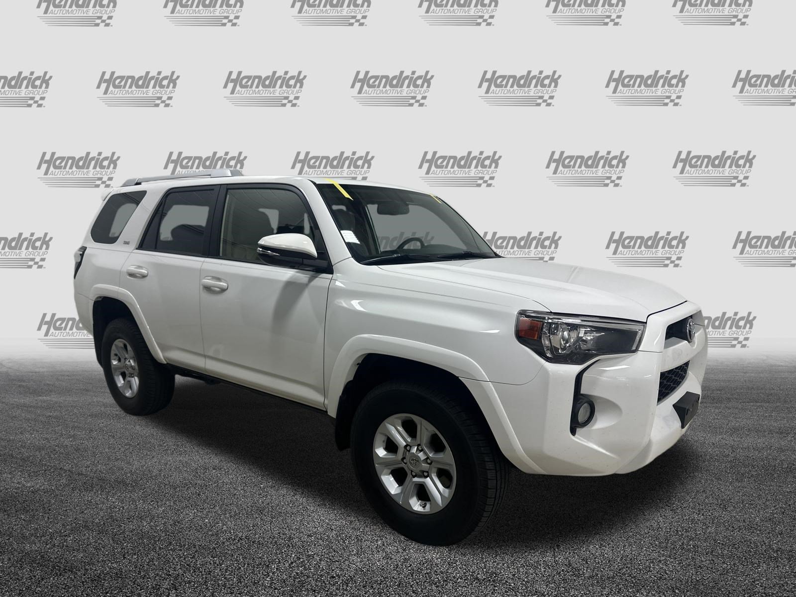 Used 2017 Toyota 4Runner SR5 Premium AWD/4WD image 2