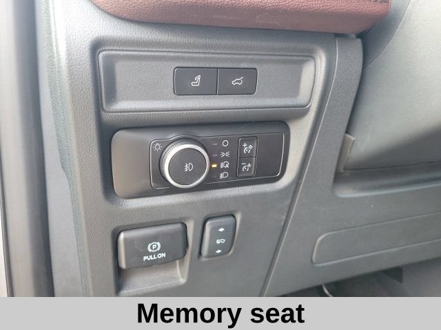 Used 2024 Ford Expedition Max Limited AWD/4WD image 8