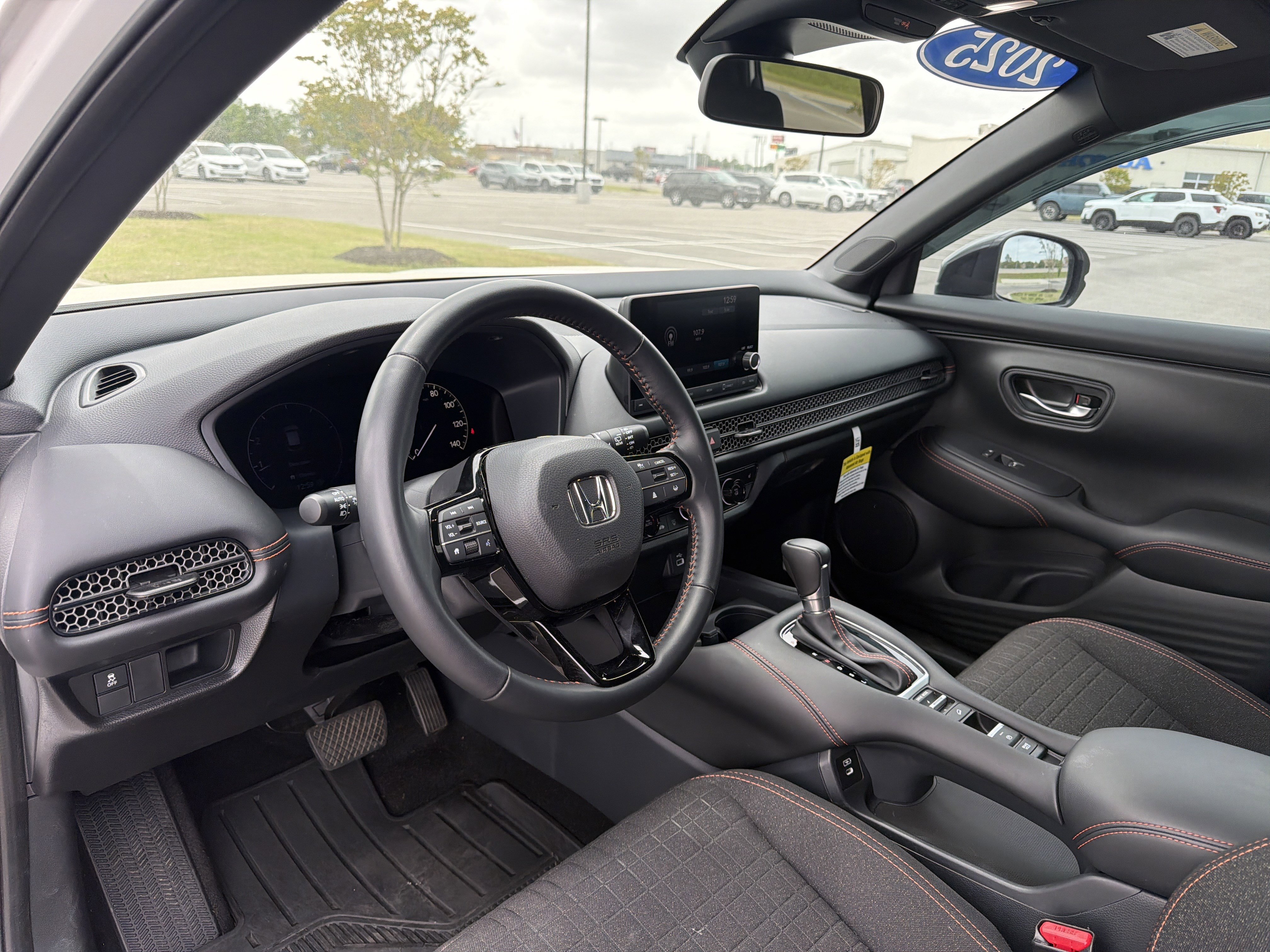 Certified 2025 Honda HR-V Sport image 10