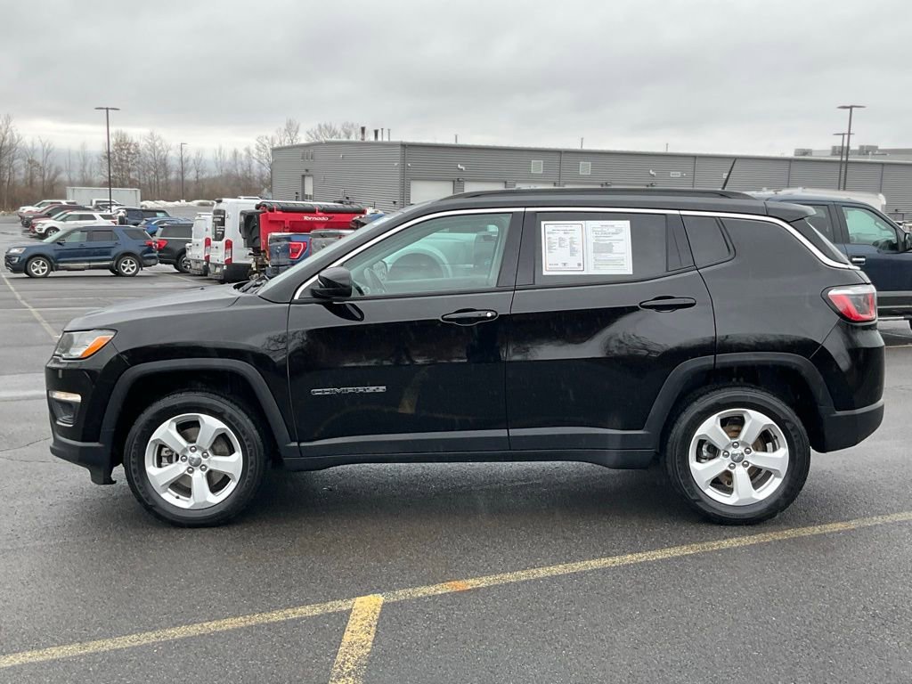 Used 2018 Jeep Compass Latitude image 30