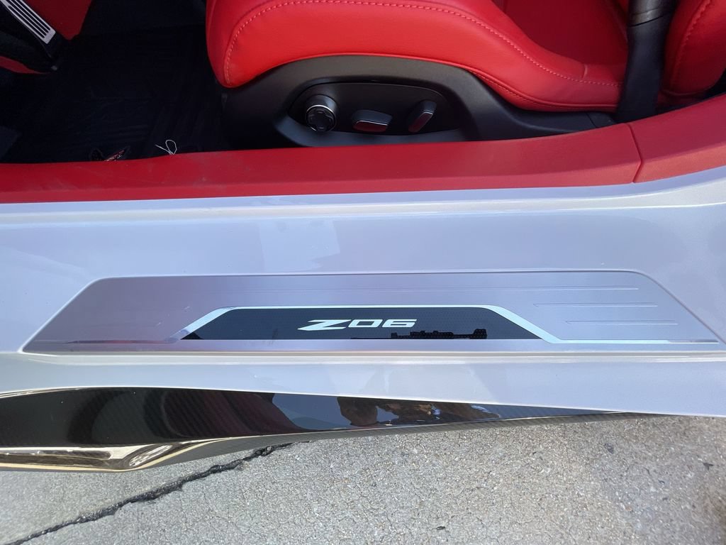 Used 2026 Chevrolet Corvette Z06 RWD image 21
