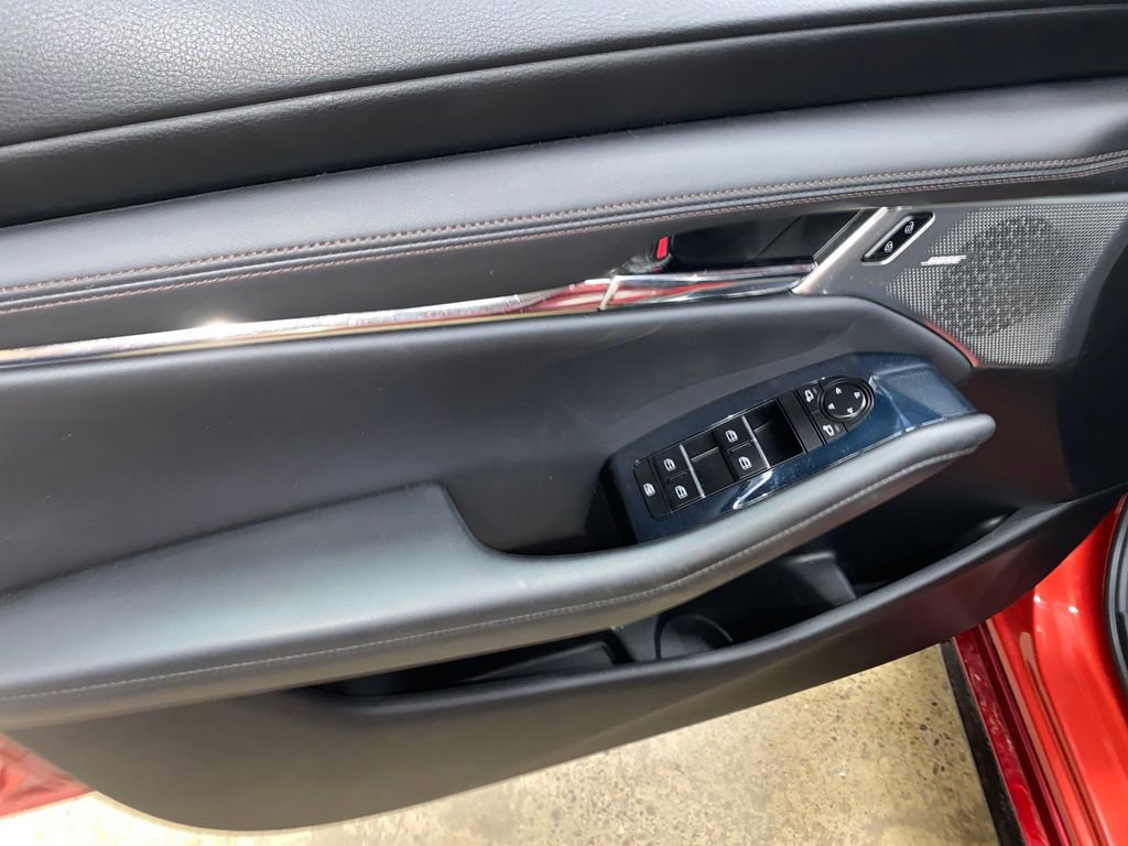 Used 2020 MAZDA MAZDA3 AWD Hatchback w/ Preferred Pkg image 10