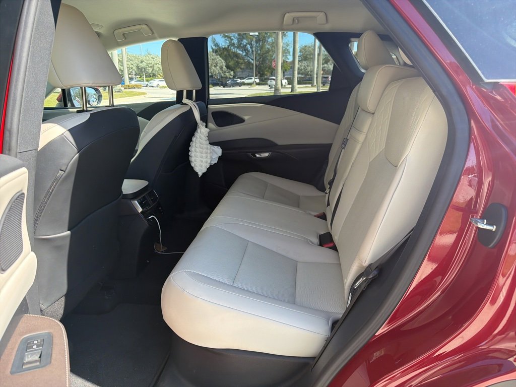 Used 2024 Lexus RX 350 FWD image 5