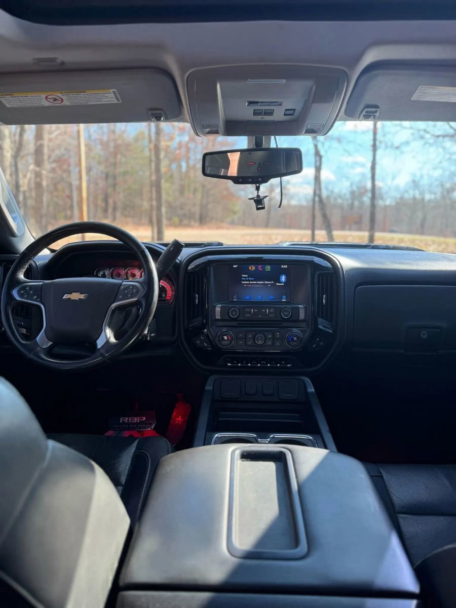 Used 2015 Chevrolet Silverado 2500 LTZ w/ Duramax Plus Package image 15