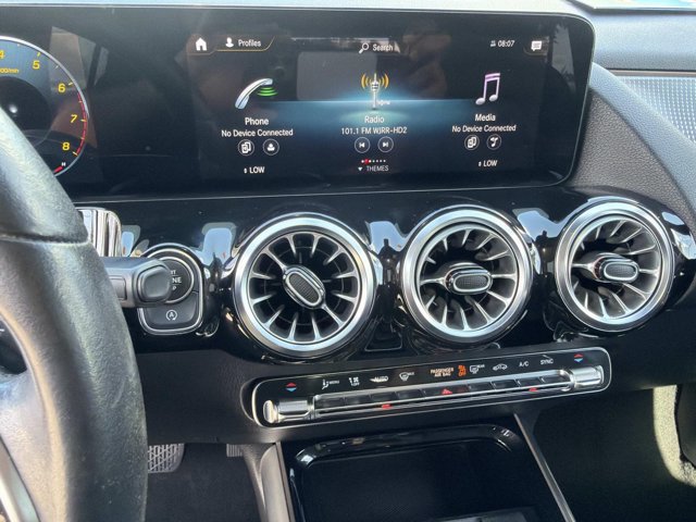 Used 2023 Mercedes-Benz GLA 250 w/ Premium Package image 26