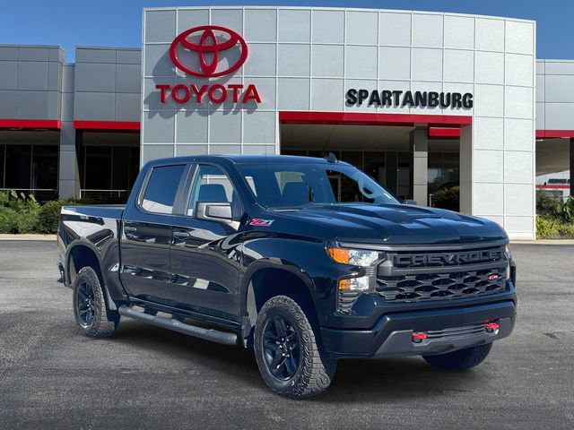 Used 2024 Chevrolet Silverado 1500 Custom Trail Boss AWD/4WD image 1