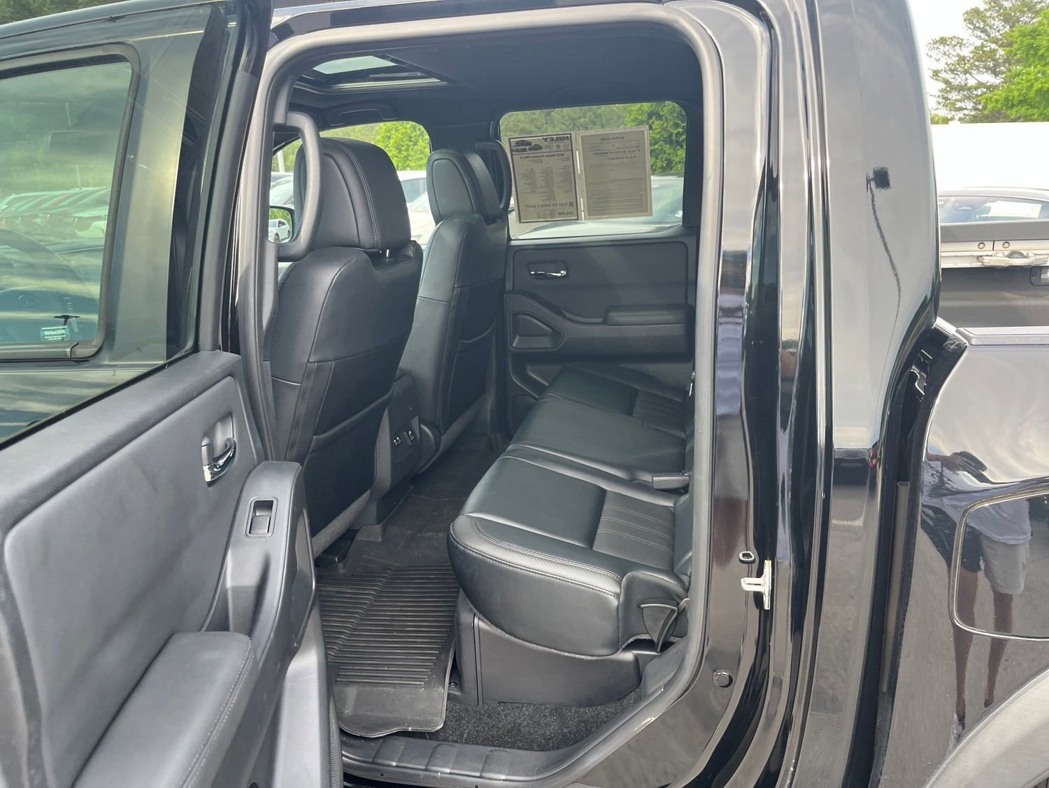 Used 2022 Nissan Frontier Pro-X w/ Pro-X Premium Package RWD image 33