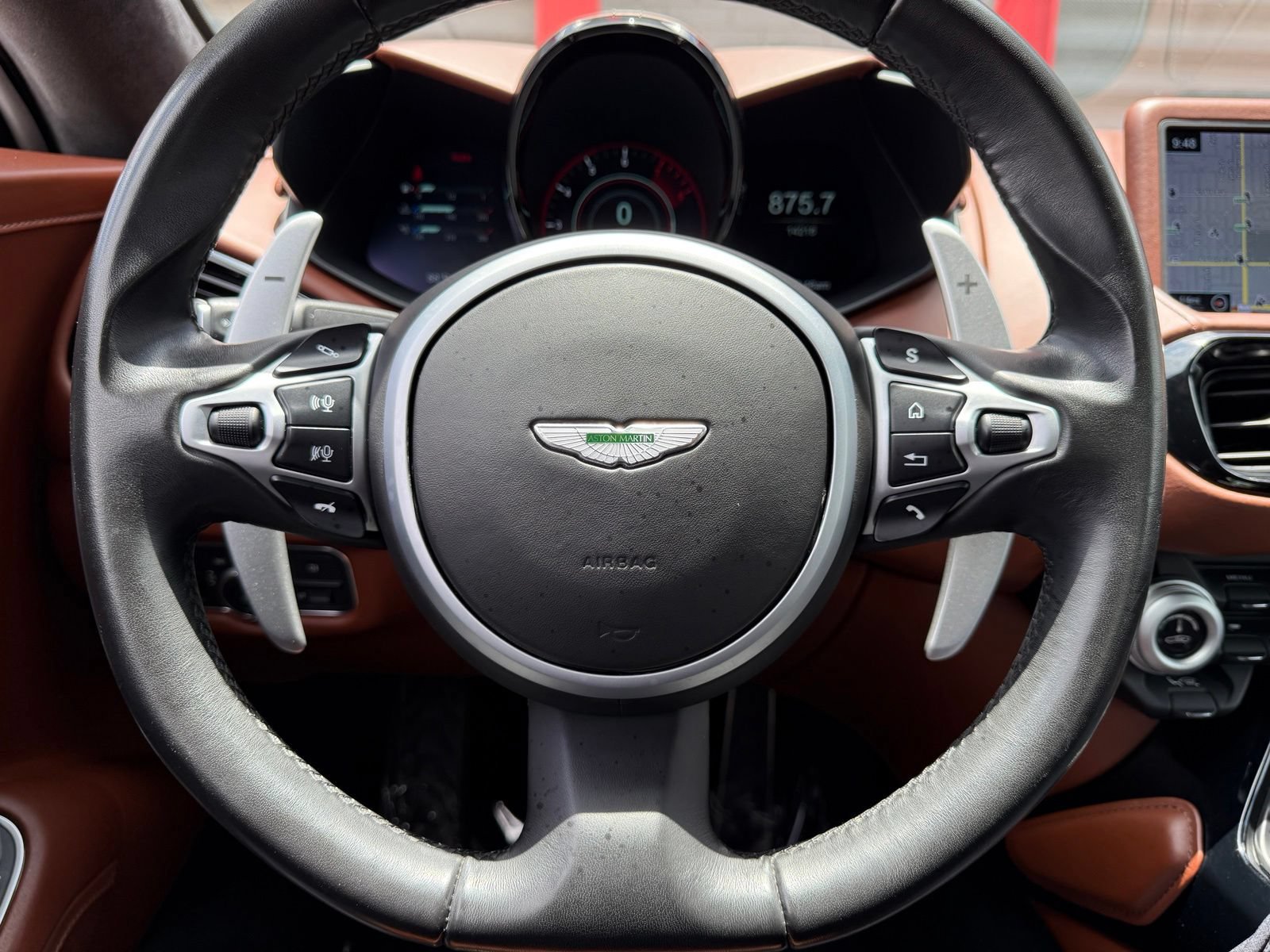 Used 2020 Aston Martin V8 Vantage Coupe RWD image 40