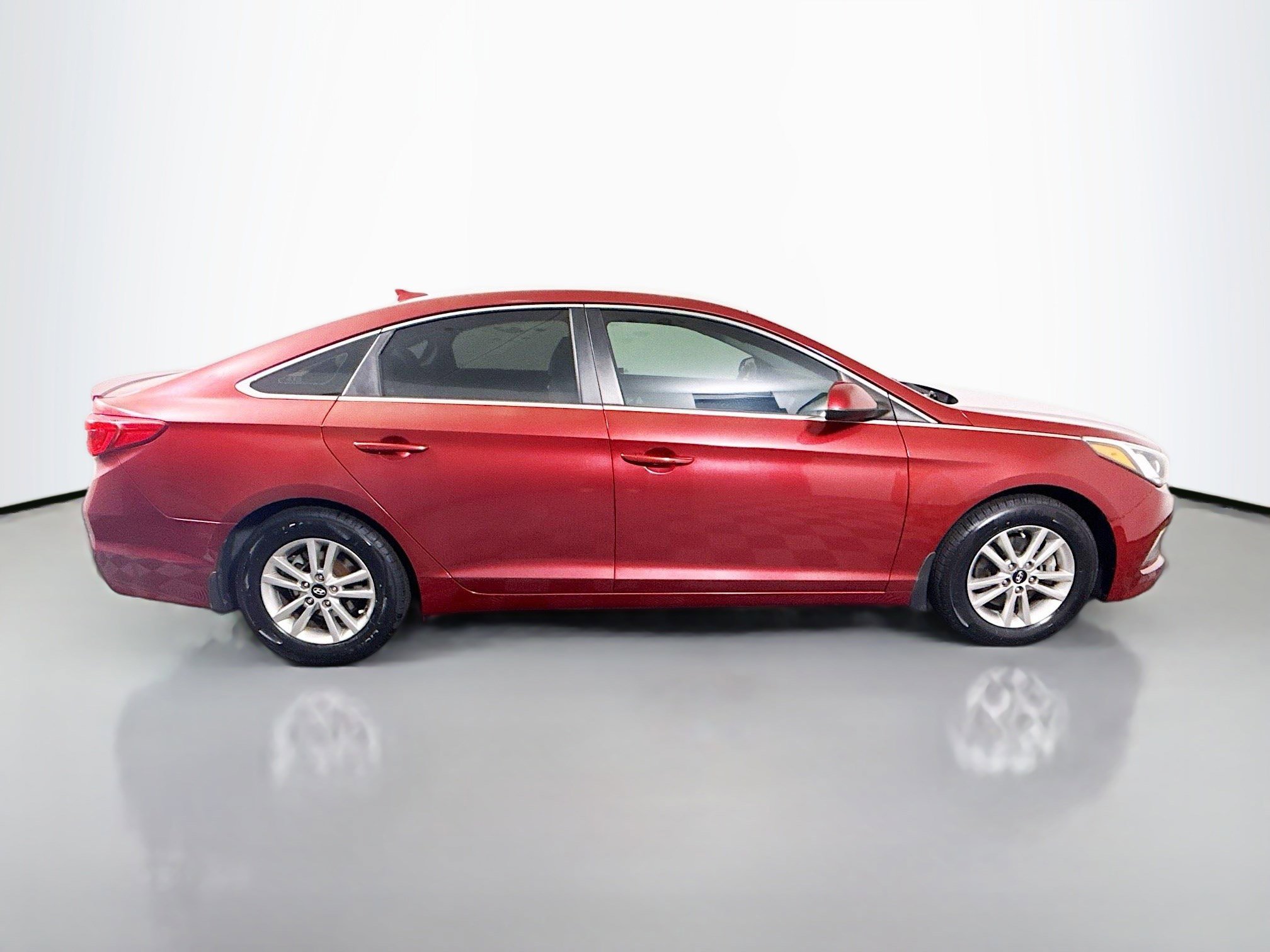 Used 2016 Hyundai Sonata SE image 11