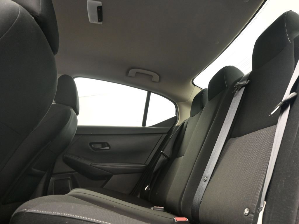 Used 2024 Nissan Sentra SV image 13