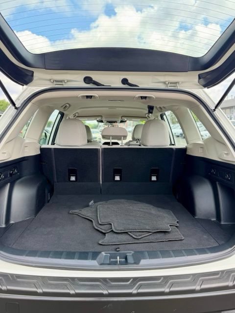 Used 2023 Subaru Forester AWD/4WD image 28