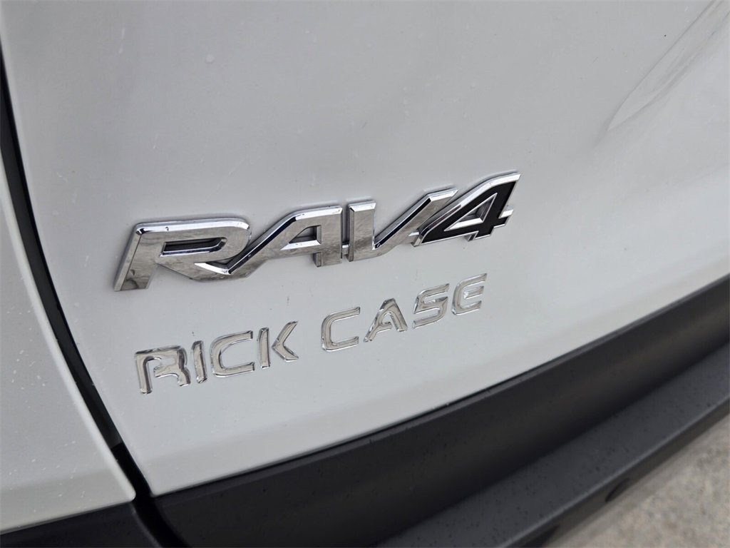 Used 2024 Toyota RAV4 Limited image 14