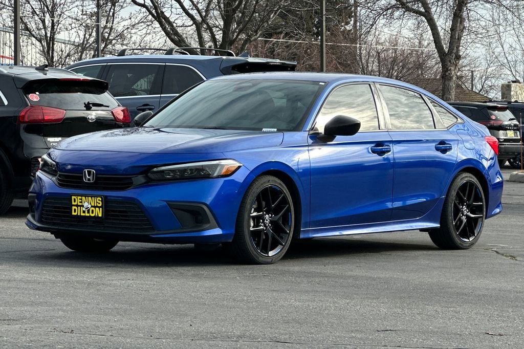 Used 2023 Honda Civic Sport image 8