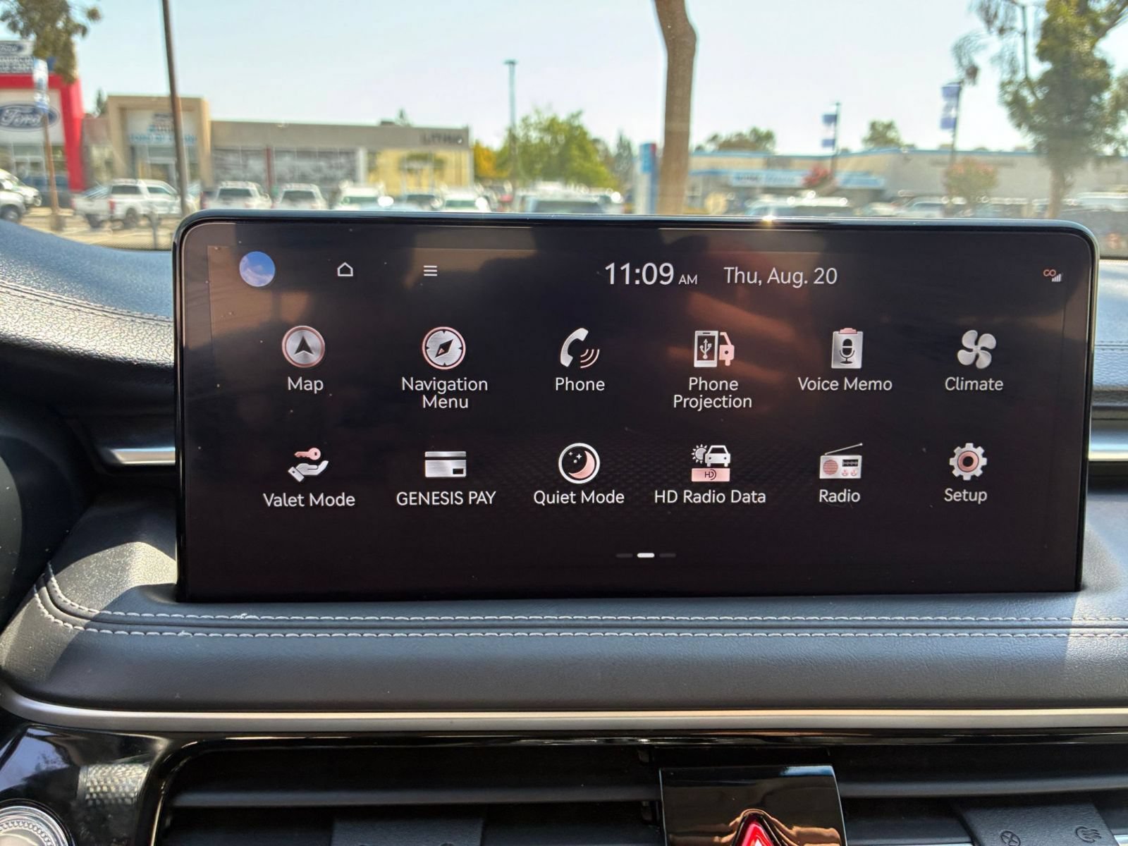 Used 2026 Genesis G70 2.5T RWD image 21