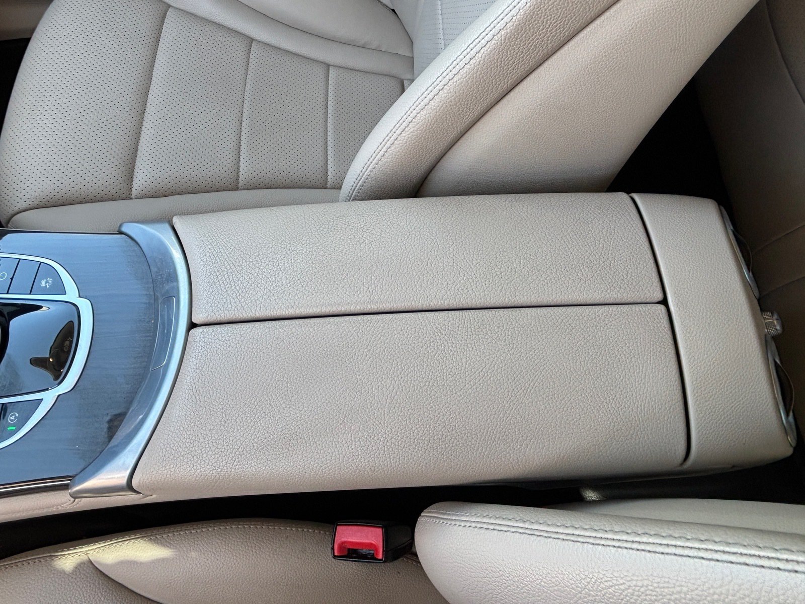 Used 2019 Mercedes-Benz GLC 300 image 17