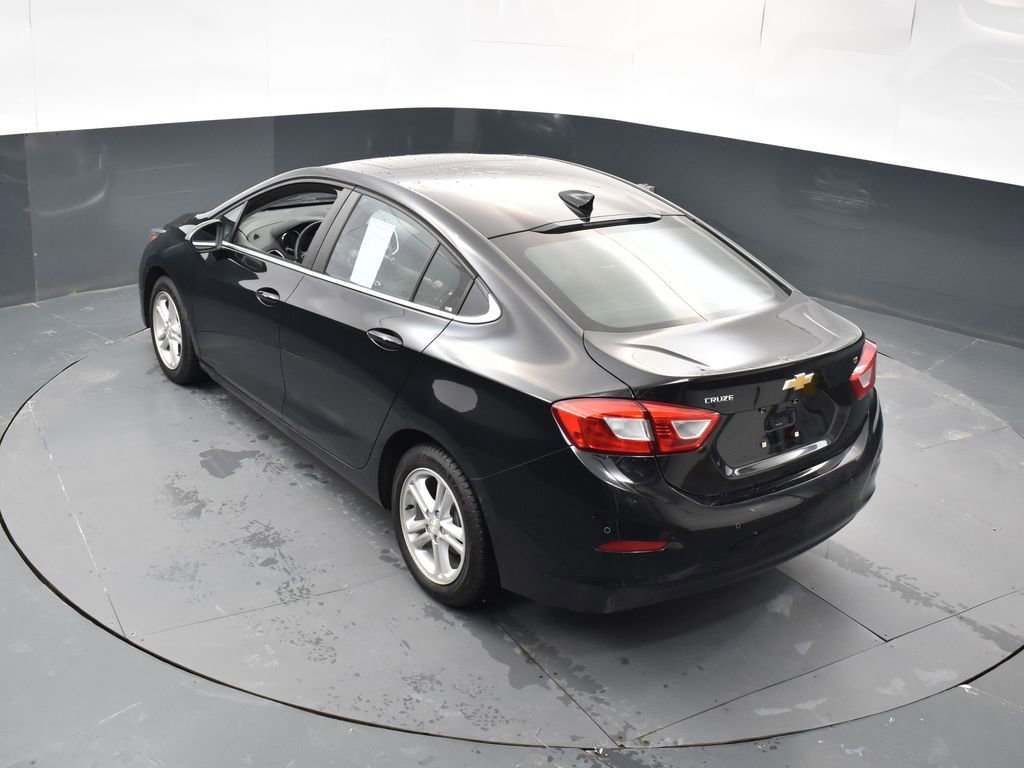Used 2018 Chevrolet Cruze LT w/ LT True North Edition image 35