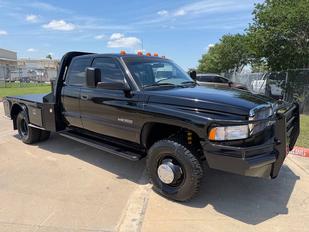 Used 1998 Dodge Ram 3500 Truck 4x4 Quad Cab image 12
