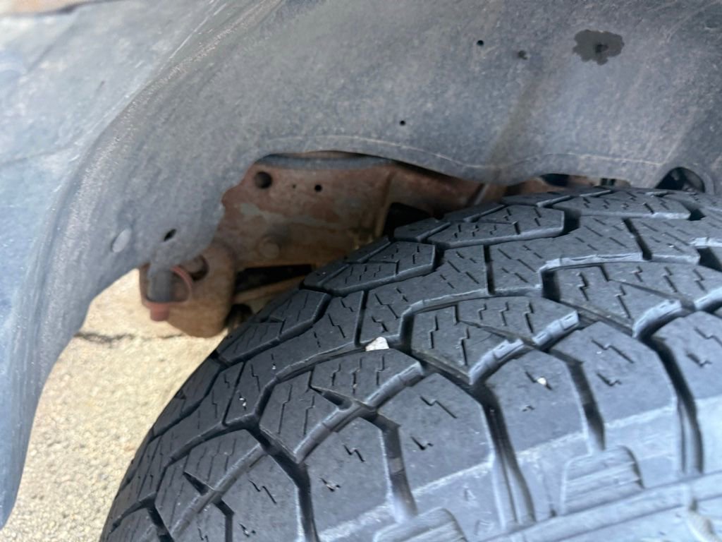 Used 2006 Chevrolet Suburban Z71 w/ Z71 Preferred Equipment Group AWD/4WD image 7