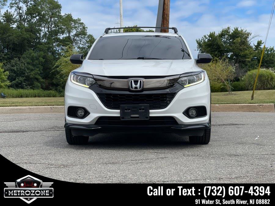 Used 2019 Honda HR-V Sport image 2