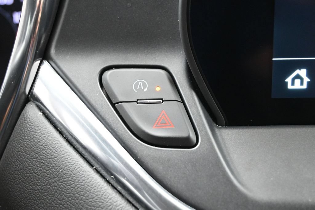 Used 2024 Chevrolet Blazer LT w/ Midnight/Sport Edition FWD image 7