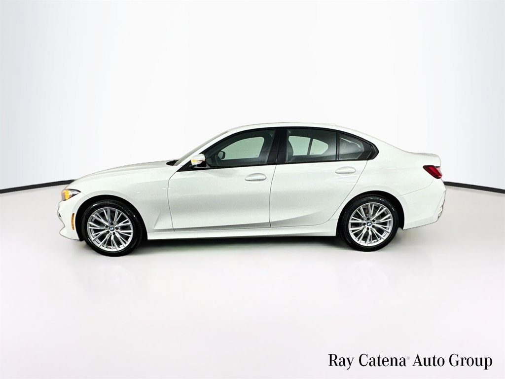 Used 2023 BMW 330i xDrive Sedan w/ Driving Assistance Package AWD/4WD image 4