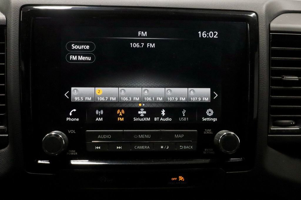 Certified 2024 Nissan Frontier PRO-4X w/ Technology Package image 3