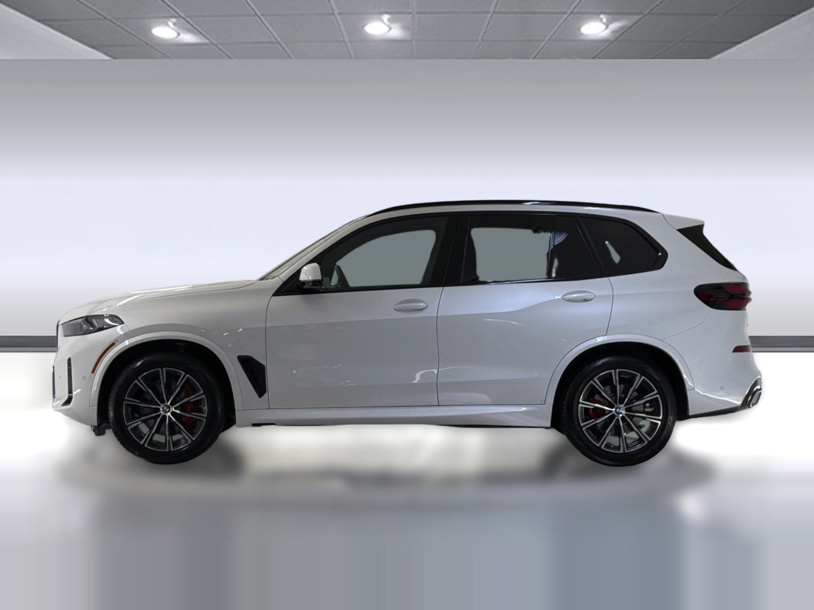 New 2026 BMW X5 sDrive40i w/ M Sport Package RWD image 2