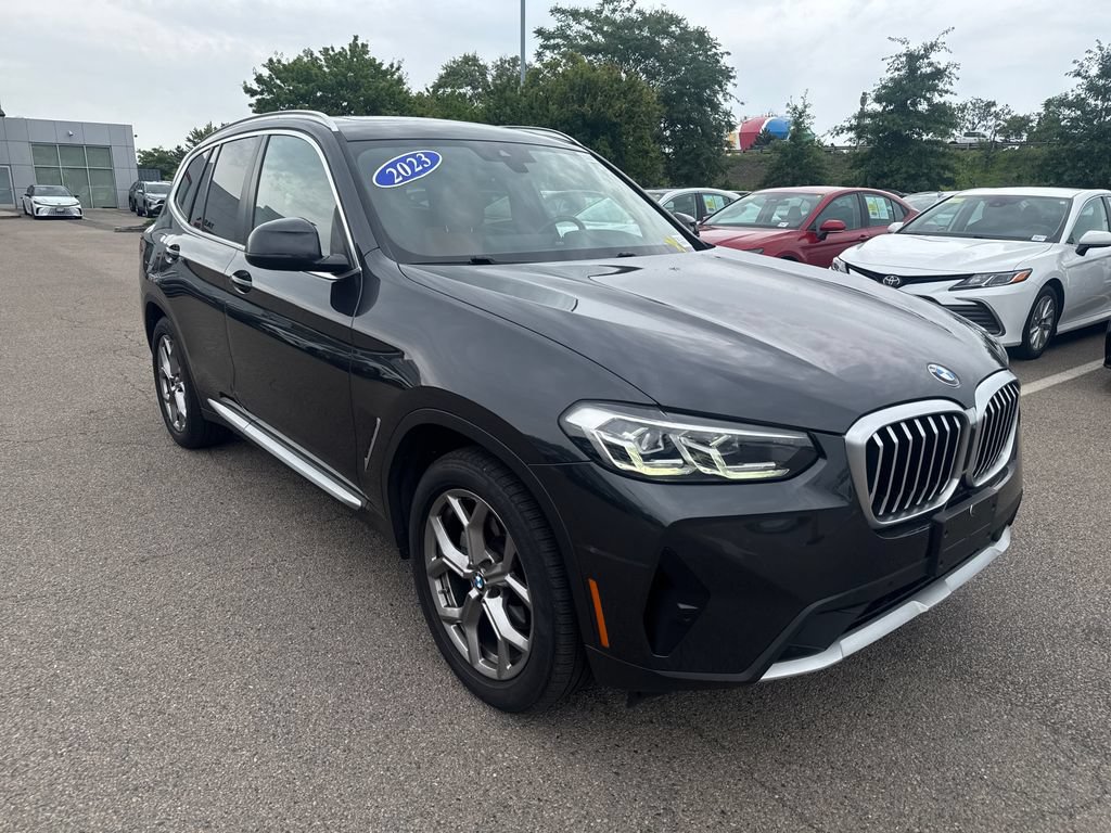 Used 2023 BMW X3 xDrive30i w/ Premium Package w/ZPA AWD/4WD image 9