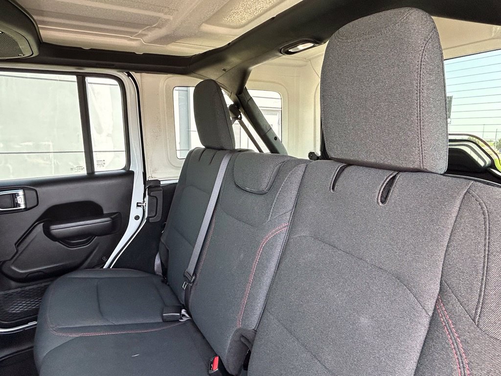 Used 2024 Jeep Wrangler Unlimited Rubicon AWD/4WD image 44