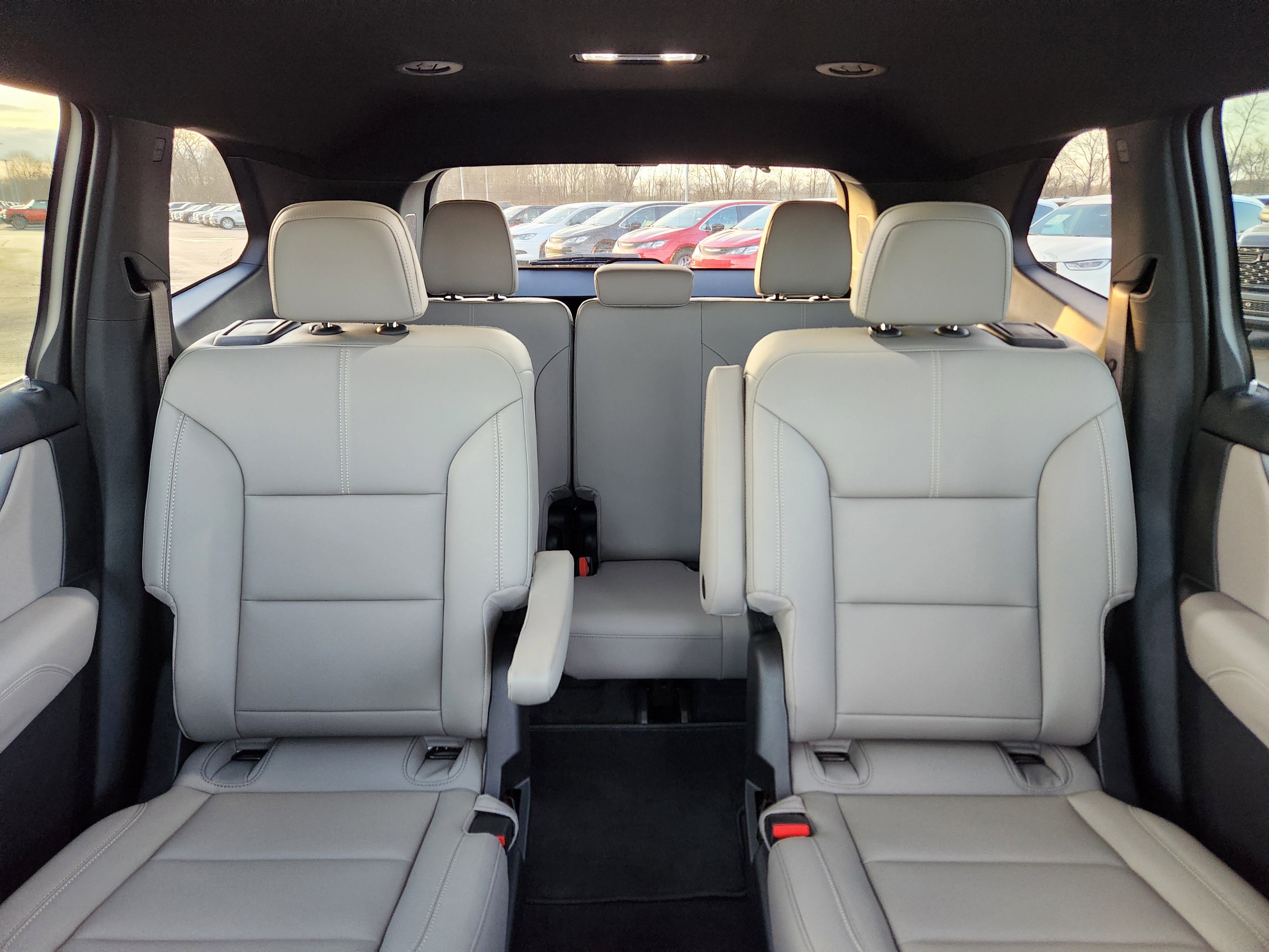 New 2026 GMC Acadia Elevation w/ Elevation Premium Package image 8