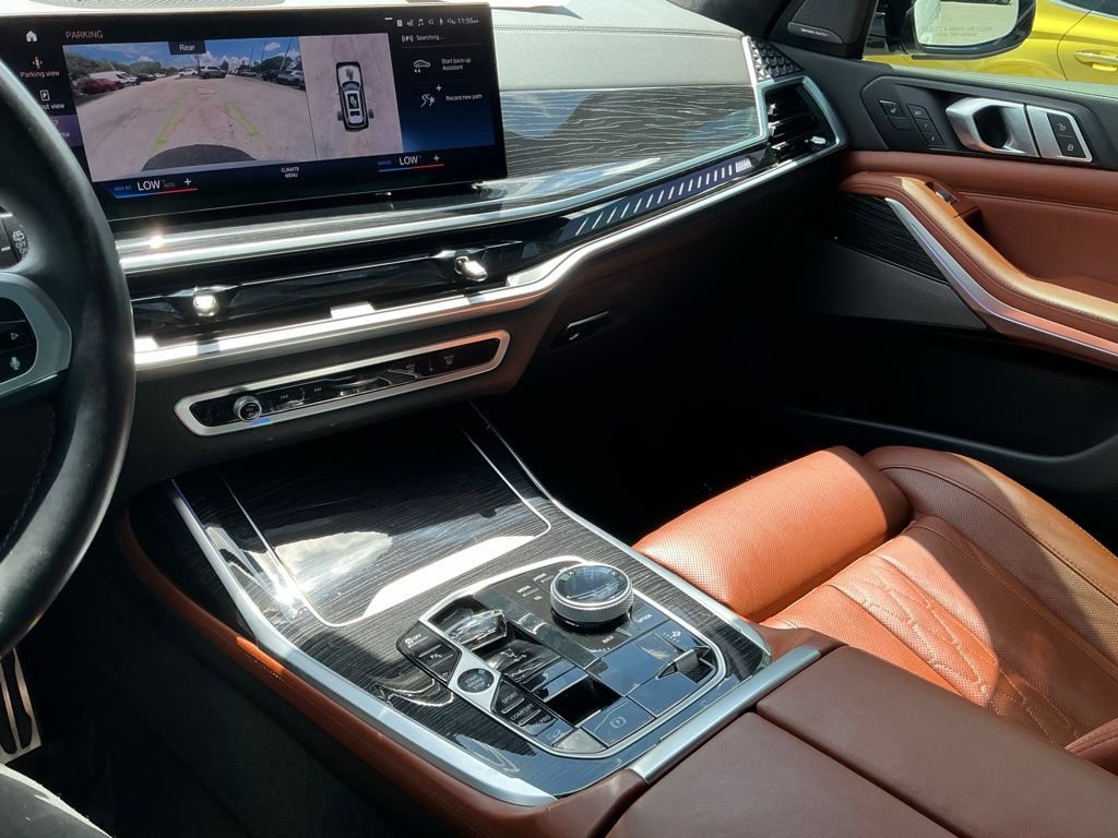 Used 2023 BMW X7 M60i w/ Executive Package AWD/4WD image 46