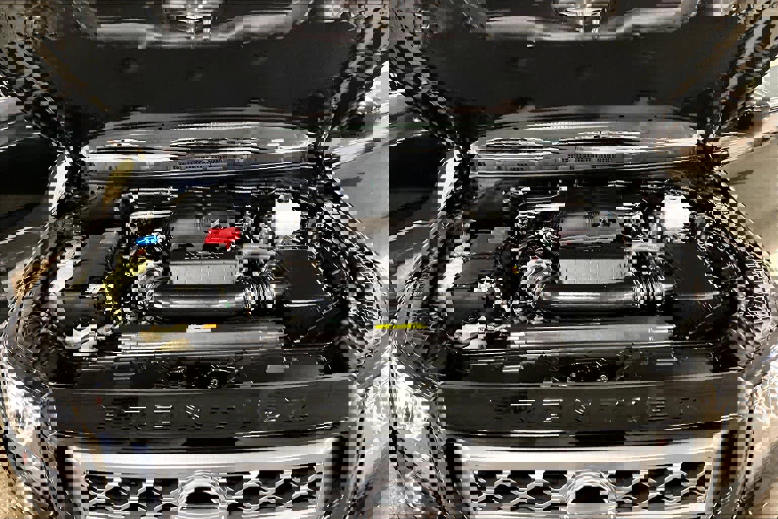 Used 2024 Nissan Frontier SV image 31