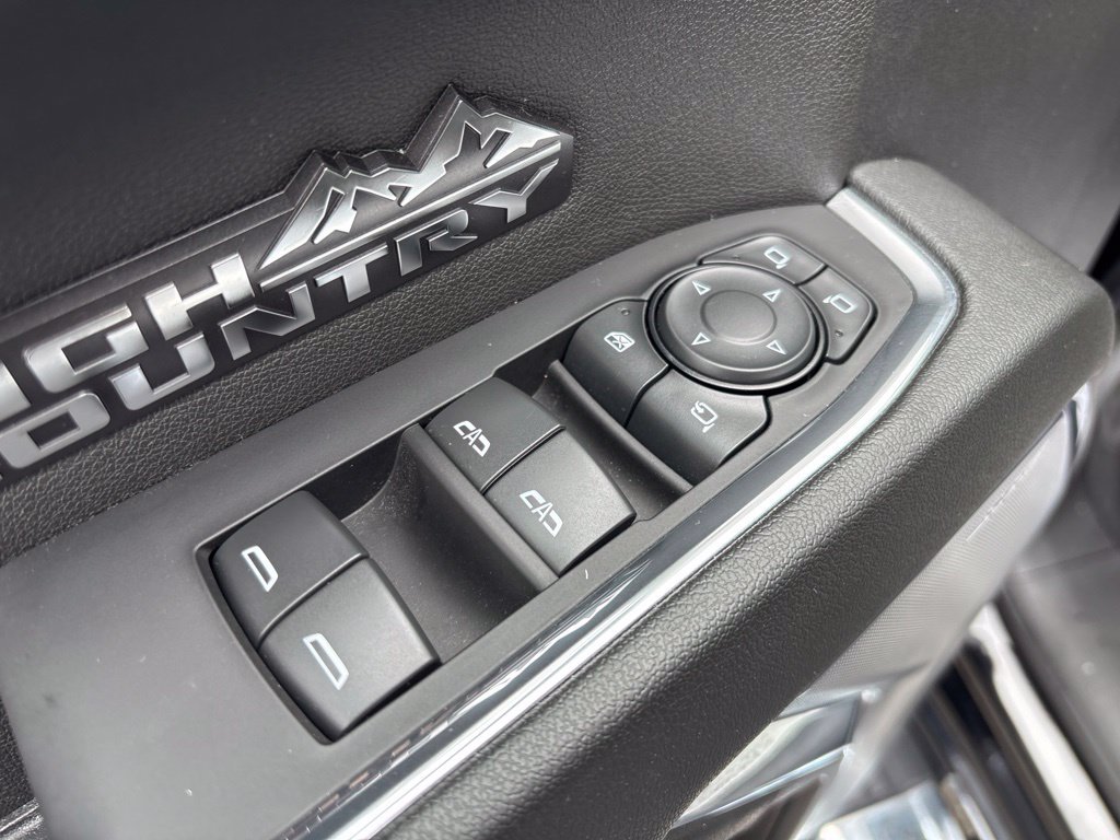 Used 2024 Chevrolet Silverado 1500 High Country RWD image 16
