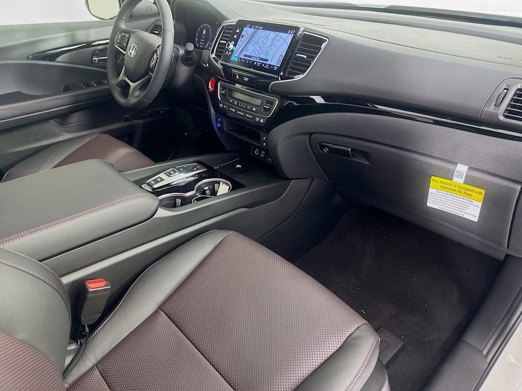 Used 2026 Honda Ridgeline Black Edition image 38
