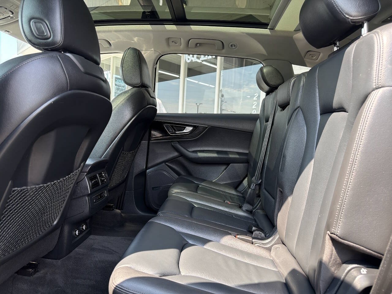Used 2019 Audi Q7 3.0T Premium Plus AWD/4WD image 32
