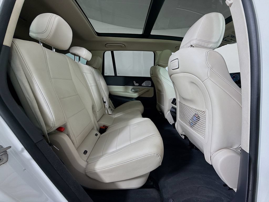 Used 2020 Mercedes-Benz GLS 450 4MATIC image 26
